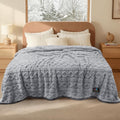 Luciphia Waterproof Pet Blanket, Liquid Pee Proof Dog Blanket by luciphia