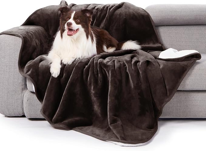 gogobunny Waterproof Bed Blanket, Reversible Sherpa Fleece Throw Blanket by gogobunny