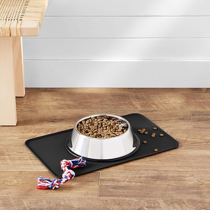 Amazon Basics Waterproof Anti-Slip Silicone Cat & Dog Food Mat, Pet Mats - Image 5